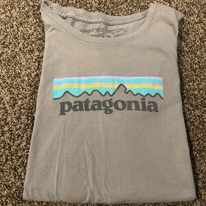 Patagonia Logo T-Shirt, Women’s Medium